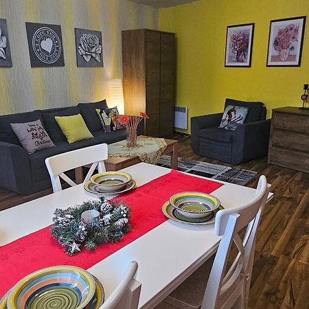 Ramada 2 Boutique Apartment Near Ski Road Bansko Zewnętrze zdjęcie