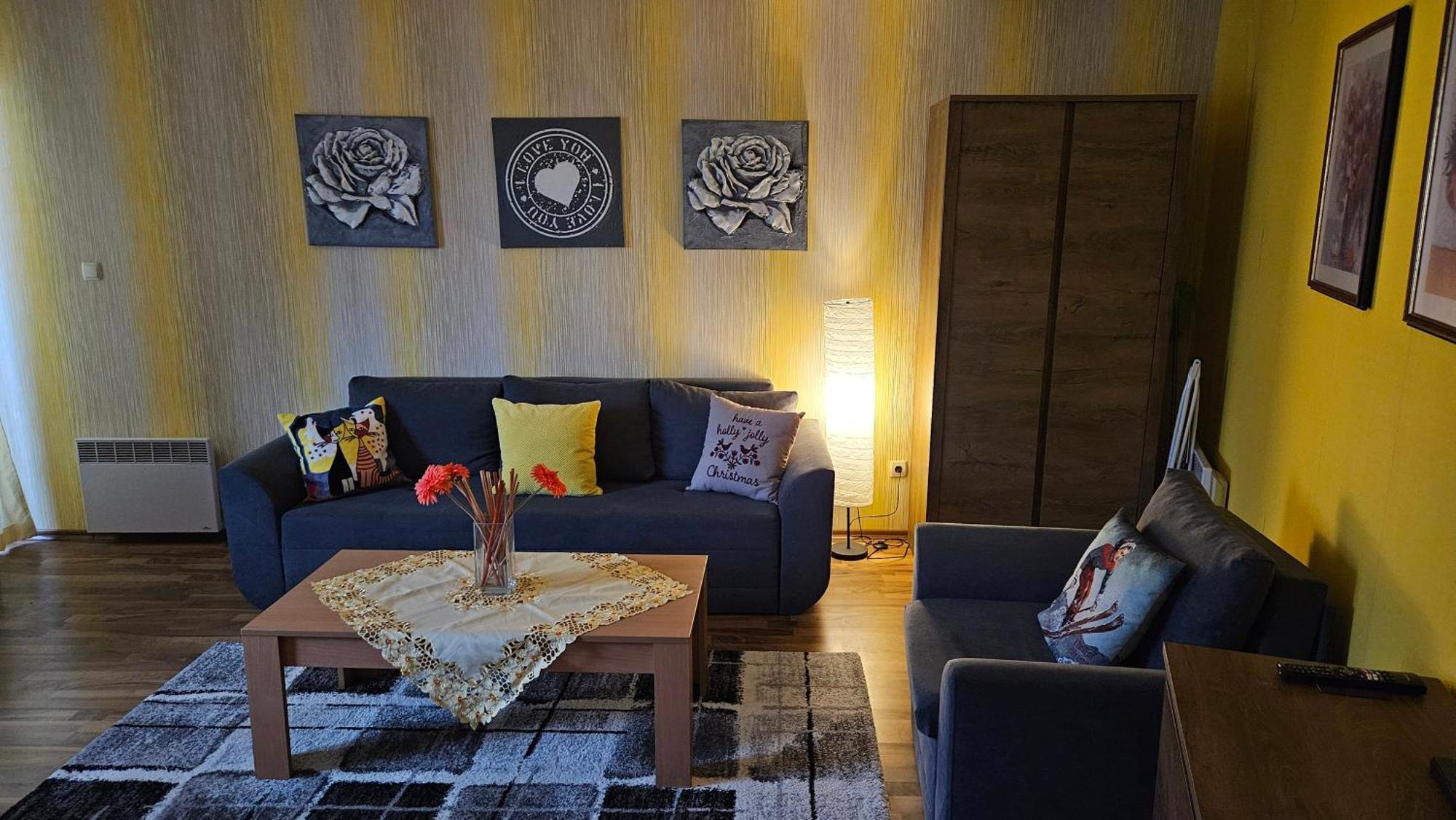 Ramada 2 Boutique Apartment Near Ski Road Bansko Zewnętrze zdjęcie