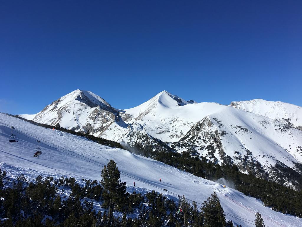Ramada 2 Boutique Apartment Near Ski Road Bansko Zewnętrze zdjęcie